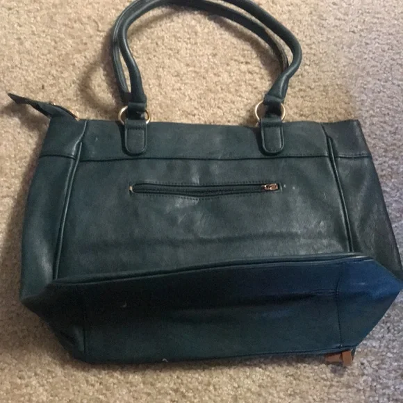 SEGUE PRE-OWNED LARGE BAG GREEN WITH GEMS VEGAN LEATHER TASSELS - Picture 2 of 7